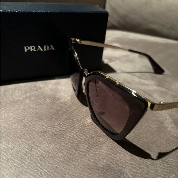 Prada Sunglasses - Picture 4 of 5